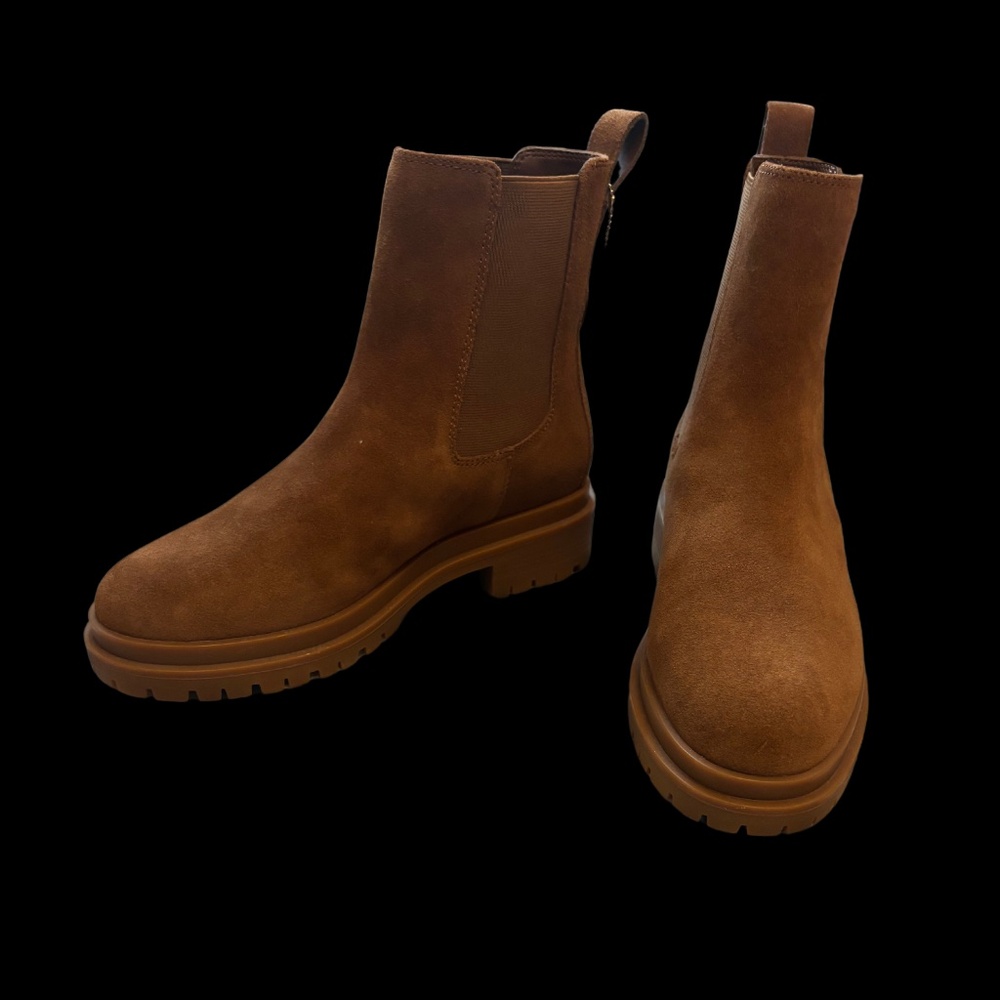 Ralph Lauren Suede Boots Size 6.5- Never Worn